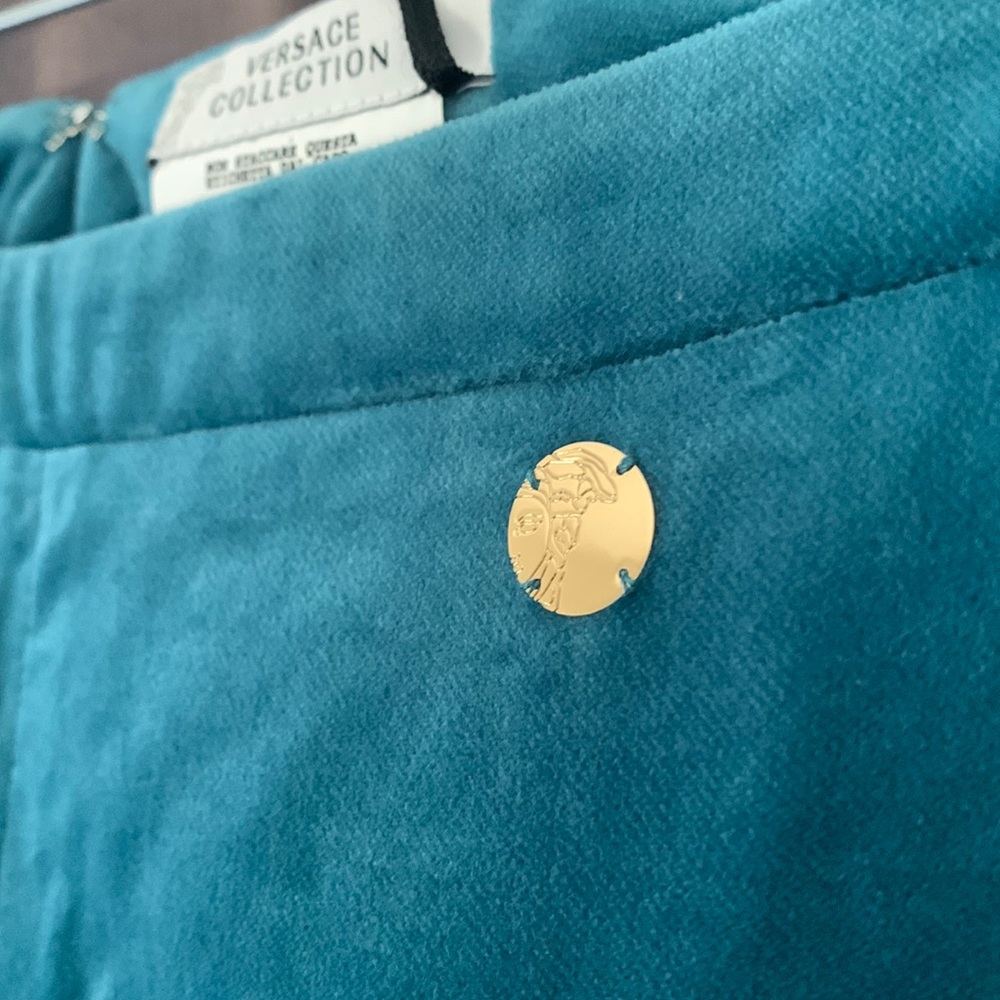 Gorgeous slim bootcut velvet pants